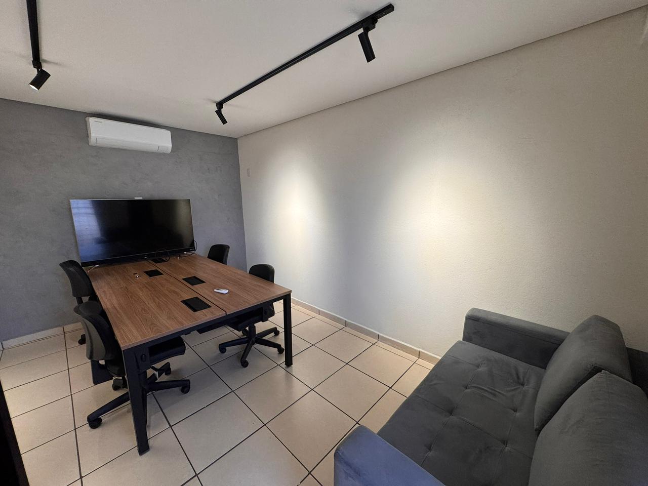 Sala para até 6 pessoas